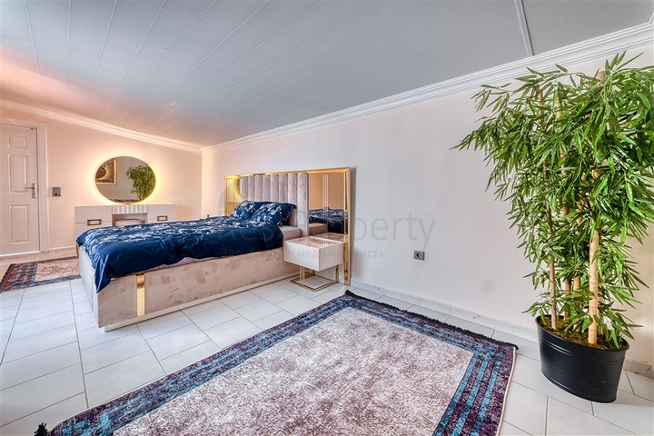 الفيلا الفاخرة هي مزيج مثالي من الطبيعة والراحة الحديثة