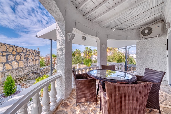 الفيلا الفاخرة هي مزيج مثالي من الطبيعة والراحة الحديثة