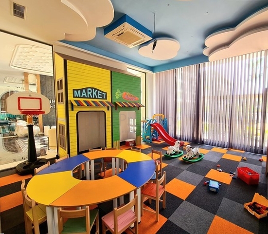 موقع مركزي - شقق بالتقسيط -في منطقة اوبا / الانيا 