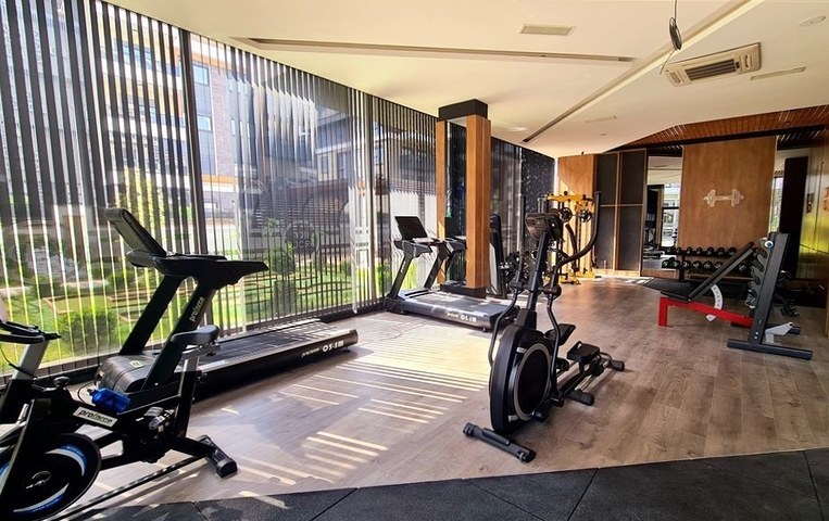 موقع مركزي - شقق بالتقسيط -في منطقة اوبا / الانيا 