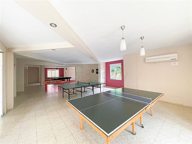 شقة فسيحة 2 + 1 في منطقة توسمور