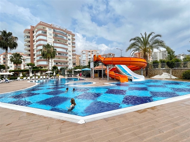 شقة فسيحة 2 + 1 في منطقة توسمور