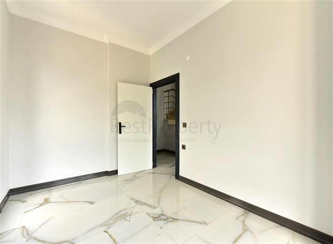 شقة 3+1 في منطقة شاطئ كليوباترا ، على بعد 600 متر من البحر