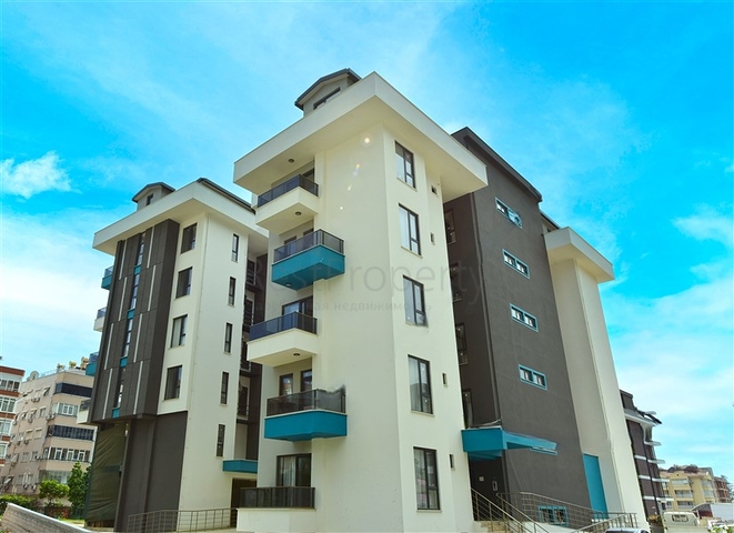 شقة 3+1 في منطقة شاطئ كليوباترا ، على بعد 600 متر من البحر