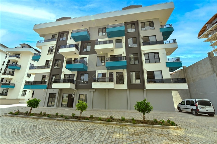 شقة 3+1 في منطقة شاطئ كليوباترا ، على بعد 600 متر من البحر