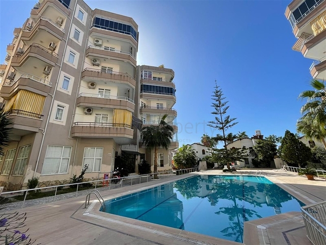 2 + 1 على السطر الأول في محمودلار 2 + 1 على السطر الأول في محمودلار