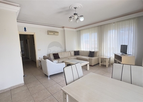 شقة 2 + 1 في وسط ألانيا