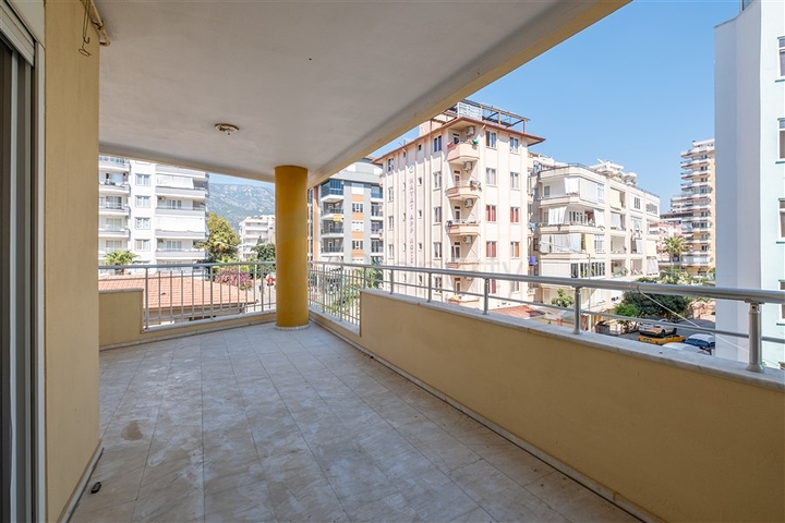 انيقة وذات موقع مميز قريب من البحر والخدمات - شقة لك ولعائلتك - 3 غرف وصالة مع الاثاث- مهموتلار / الانيا 