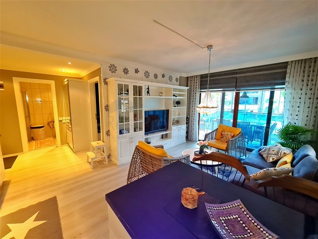 1 + 1 شقة في مجمع مع البنية التحتية في منطقة أوبا