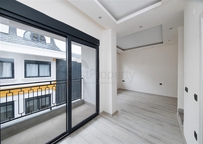 3 + 1 بنتهاوس في مجمع جديد في وسط ألانيا