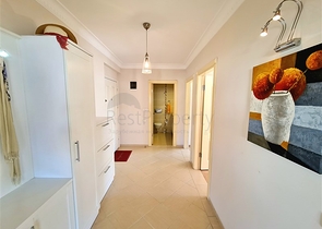 2 + 1 شقة 600 متر من البحر في منطقة أوبا