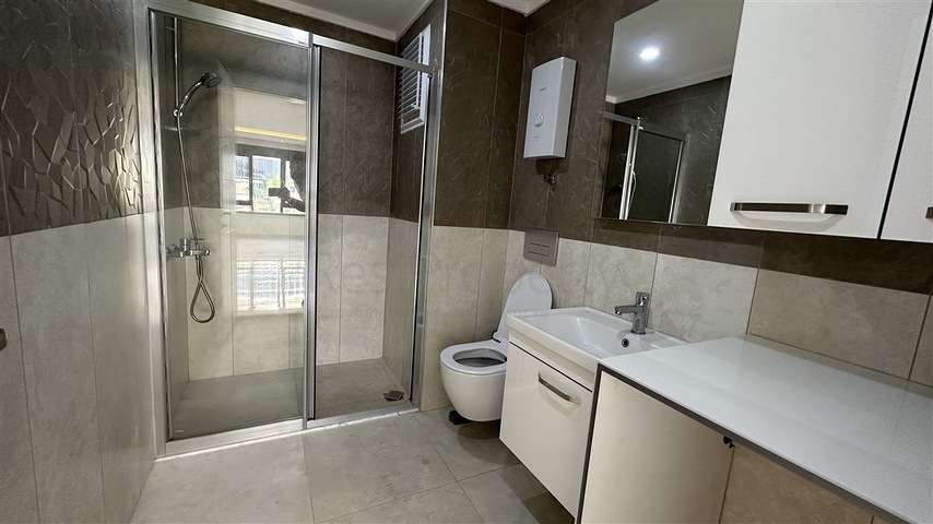 شقق في منطقة محمودلار على بعد 5 دقائق من البحر