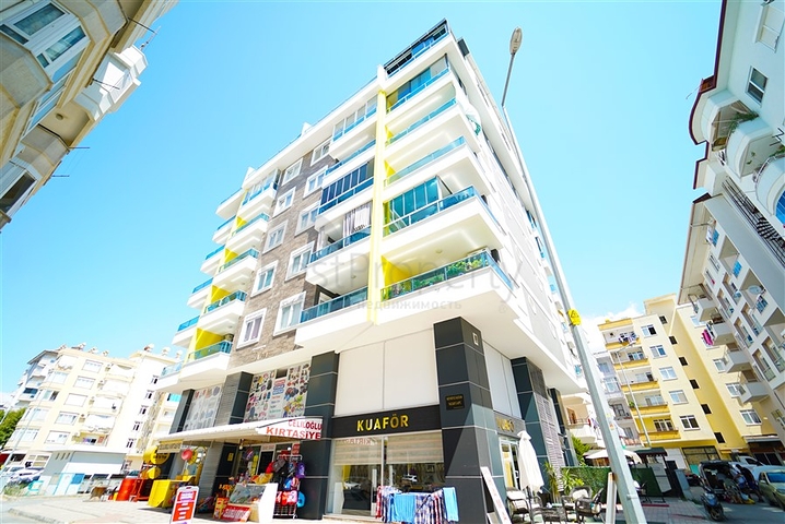 شقة جديدة غرفة وصالة - مفروشة -في محمودلار / الانيا 