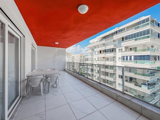 شقة فسيحة 1 + 1 في منطقة محمودلار