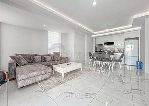 شقة فسيحة 1 + 1 في منطقة محمودلار