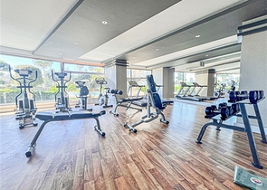 شقة 2+1 في حي محمودلار على الخط الأول شقة 2+1 في حي محمودلار على الخط الأول