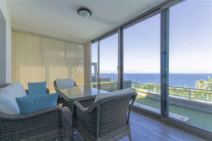 شقة مفروشة 2 + 1 مطلة على البحر في منطقة كارجيجاك