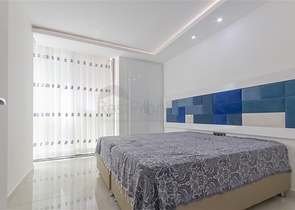 شقة مفروشة 2 + 1 مطلة على البحر في منطقة كارجيجاك