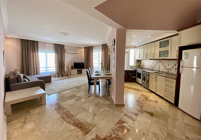 شقة 2+1 في منطقة أوبا ، على بعد 5 دقائق من البحر شقة 2+1 في منطقة أوبا ، على بعد 5 دقائق من البحر