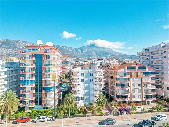 شقة 2+1 في منطقة أوبا ، على بعد 5 دقائق من البحر شقة 2+1 في منطقة أوبا ، على بعد 5 دقائق من البحر