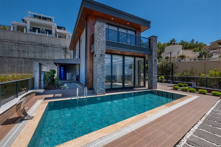 فيلا فاخرة مع مناظر خلابة للبحر في كارجيجاك