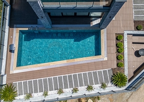 فيلا فاخرة مع مناظر خلابة للبحر في كارجيجاك