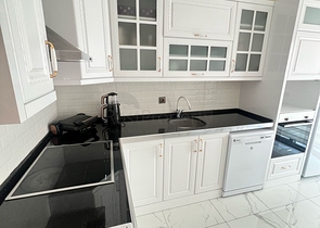 شقة عائلية -3 غرف وصالة مع مطبخ منفصل -في اوبا / الانيا 