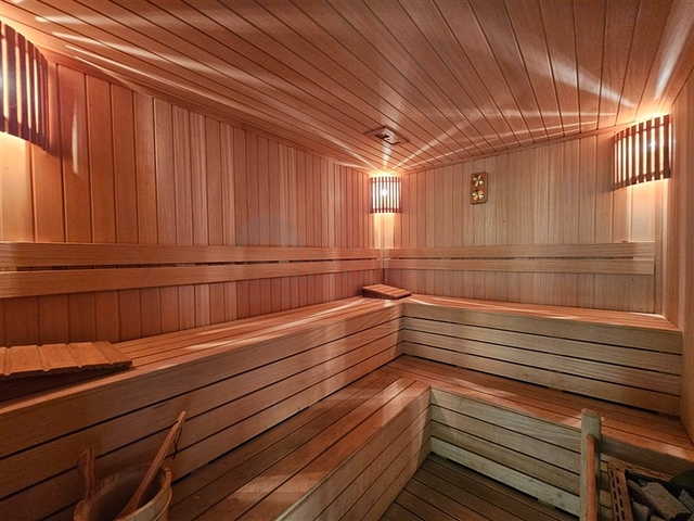 شقة جديدة للبيع في مركز الانيا - تصميم 1+1 - مفروشة - الانيا 