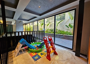 شقة جديدة للبيع في مركز الانيا - تصميم 1+1 - مفروشة - الانيا 