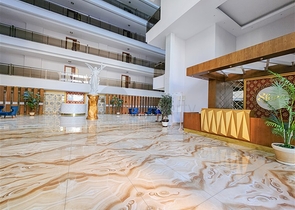 مجمع فاخر - شقة غرفة وصالة مفروشة - في محمودلار / الانيا 