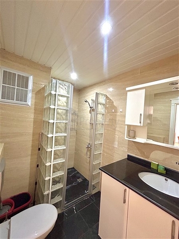 شقة بغرفة نوم واحدة على بعد 600 متر من البحر في منطقة أوبا 