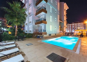 شقة بغرفة نوم واحدة على بعد 600 متر من البحر في منطقة أوبا 