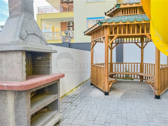 شقة من غرفتي نوم على بعد 200 متر من البحر في منطقة محمودلار