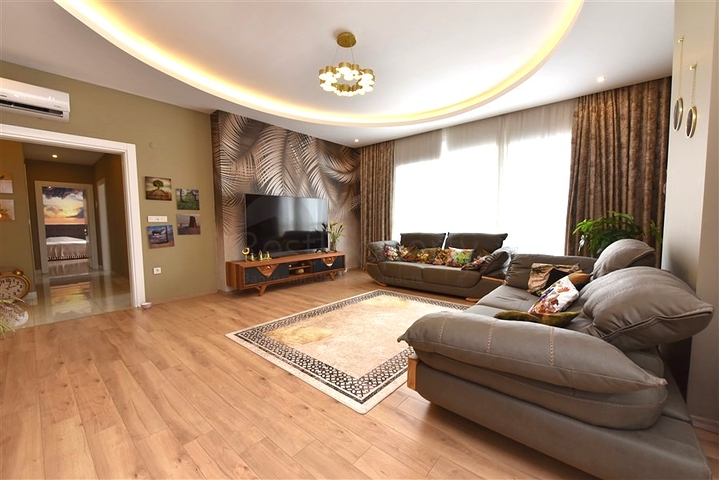 شقق للبيع في محمودلار - غرفتين وصالة - مطبخ منفصل -مجمع فاخر -في محمودلار / الانيا 