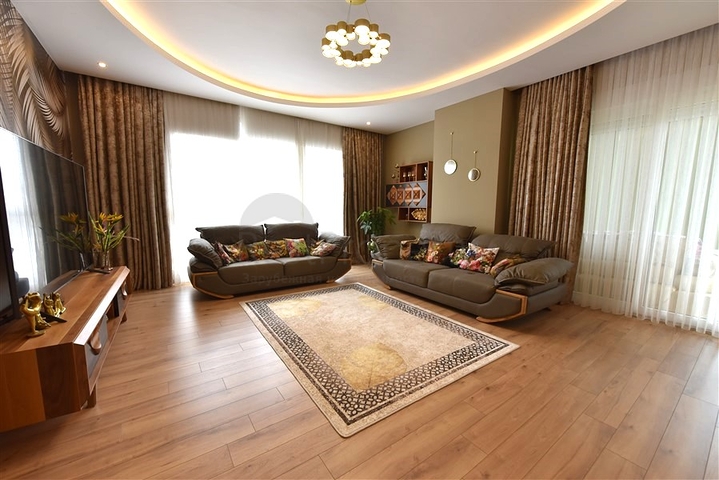 شقق للبيع في محمودلار - غرفتين وصالة - مطبخ منفصل -مجمع فاخر -في محمودلار / الانيا 