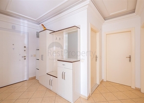 شقة كبيرة 2 + 1 في منطقة سيكجيلي