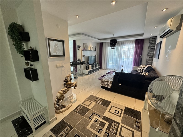 شقة فسيحة 2 + 1 في المنطقة الوسطى من ألانيا