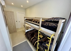 شقة من غرفتي نوم على بعد 20 متر من البحر