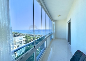 شقة في مجمع سكني على البحر في محمودلار