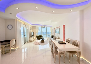 شقة في مجمع سكني على البحر في محمودلار