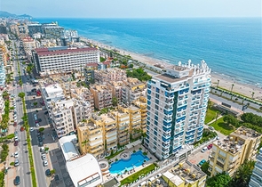 شقة في مجمع سكني على البحر في محمودلار