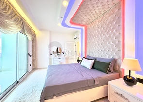 شقة في مجمع سكني على البحر في محمودلار