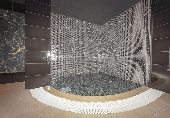 1 + 1 شقة للإيجار في وسط ألانيا