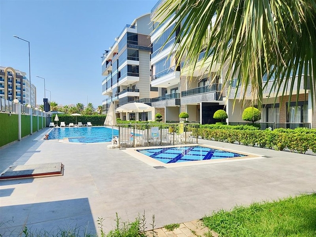 2 + 1 شقة 300 متر من البحر الأبيض المتوسط