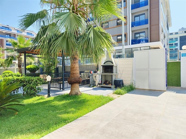 2 + 1 شقة 300 متر من البحر الأبيض المتوسط