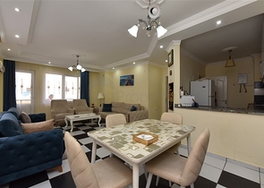 شقة 2+1 في منطقة محمودلار ، على بعد 50 متر من البحر