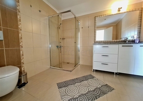 بنتهاوس مريح 3 + 1 مفروش في منطقة أوبا