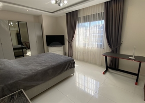 دوبلكس فاخرة -4 غرف وصالة - مفروشة بأناقة -ضمن مجمع انيق -في اوبا / الانيا 