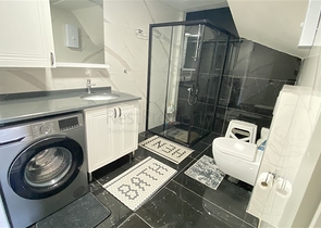 دوبلكس فاخرة -4 غرف وصالة - مفروشة بأناقة -ضمن مجمع انيق -في اوبا / الانيا 