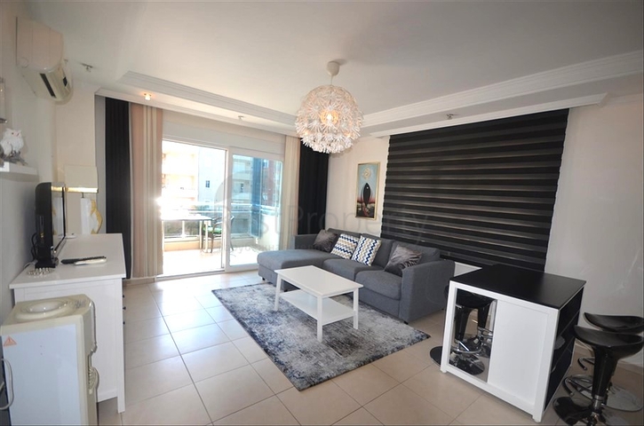 شقة 1+1 في منطقة توسمور ، 200 متر من البحر